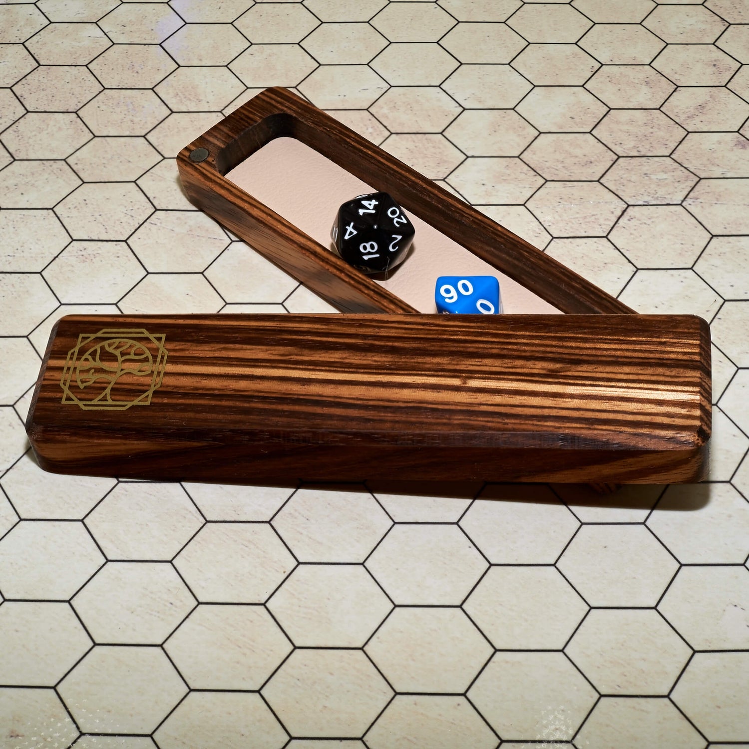 Persönliche Würfelbox